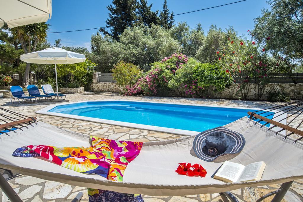 Galazio Sunset Villas Gaios Exteriör bild