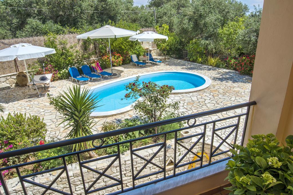 Galazio Sunset Villas Gaios Exteriör bild