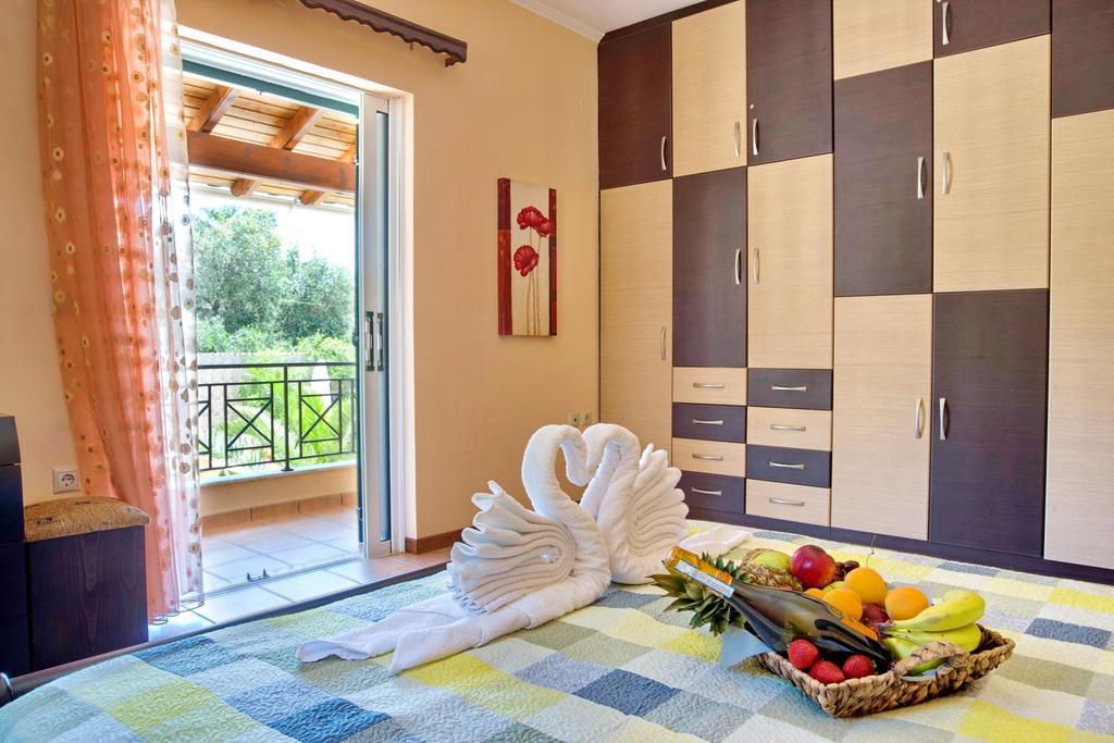 Galazio Sunset Villas Gaios Exteriör bild