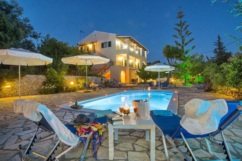 Galazio Sunset Villas Gaios Exteriör bild