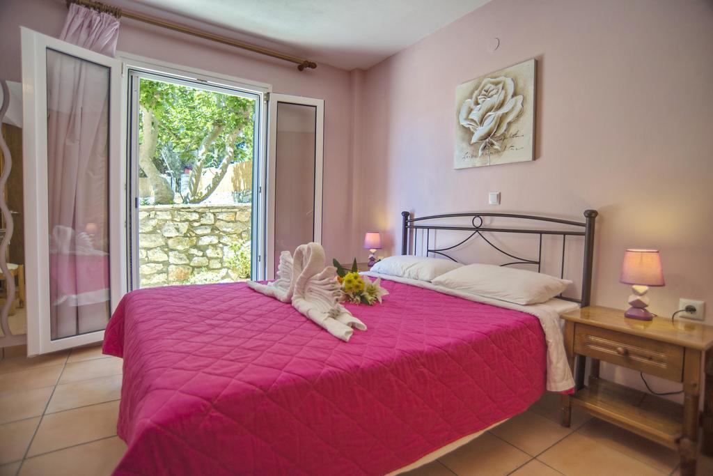 Galazio Sunset Villas Gaios Exteriör bild
